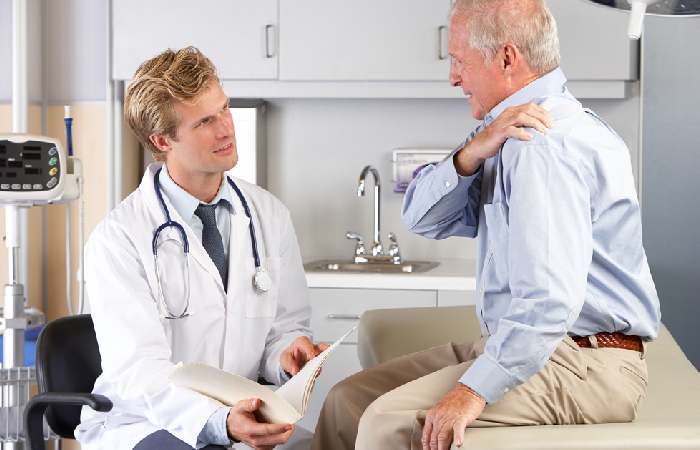 Best Pain Management Doctors near Reedsburg, WI