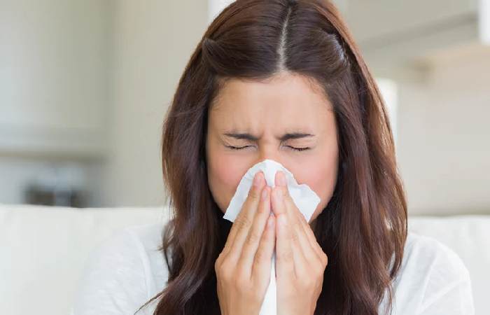 Strategies to stop sneezing