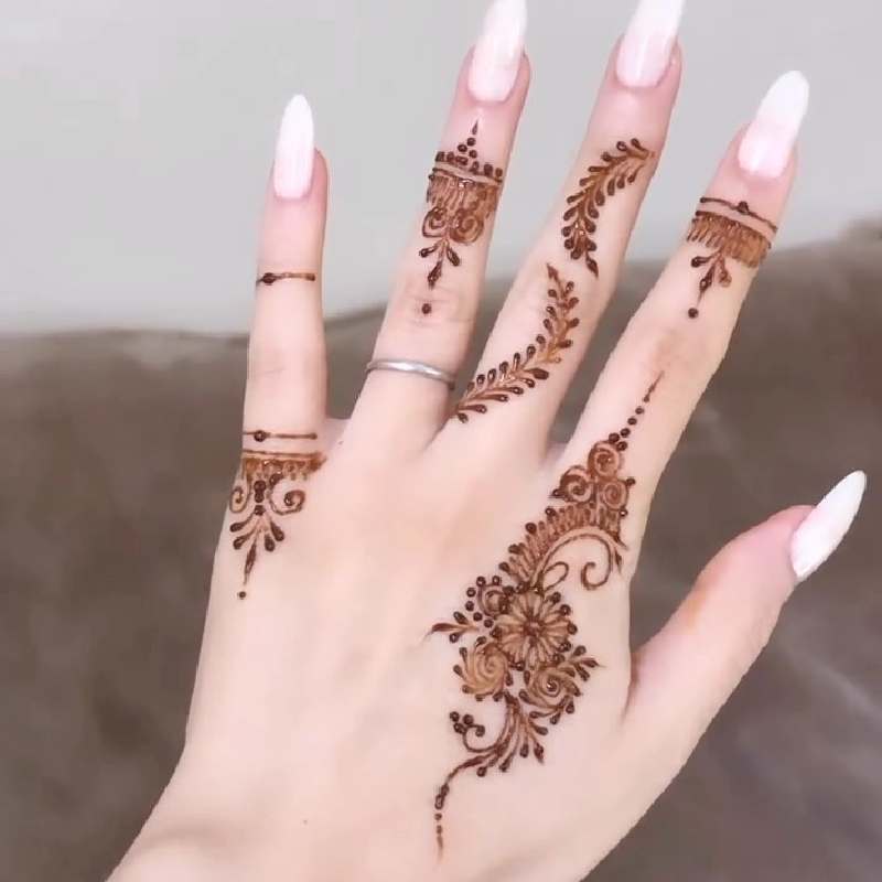  Instagram Royal Finger Mehndi Design